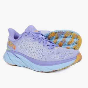 Hoka One One Clifton 8’s lavender & smoke green || women’s size 8.5
